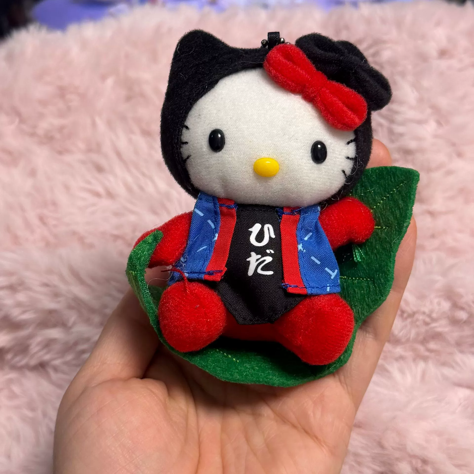 Плюшевая подвеска-брелок для ключей (Hello Kitty) симпатичная кукла, мягкая мини-плюша 10+ вариантов дизайна, подарок 0.038 кг