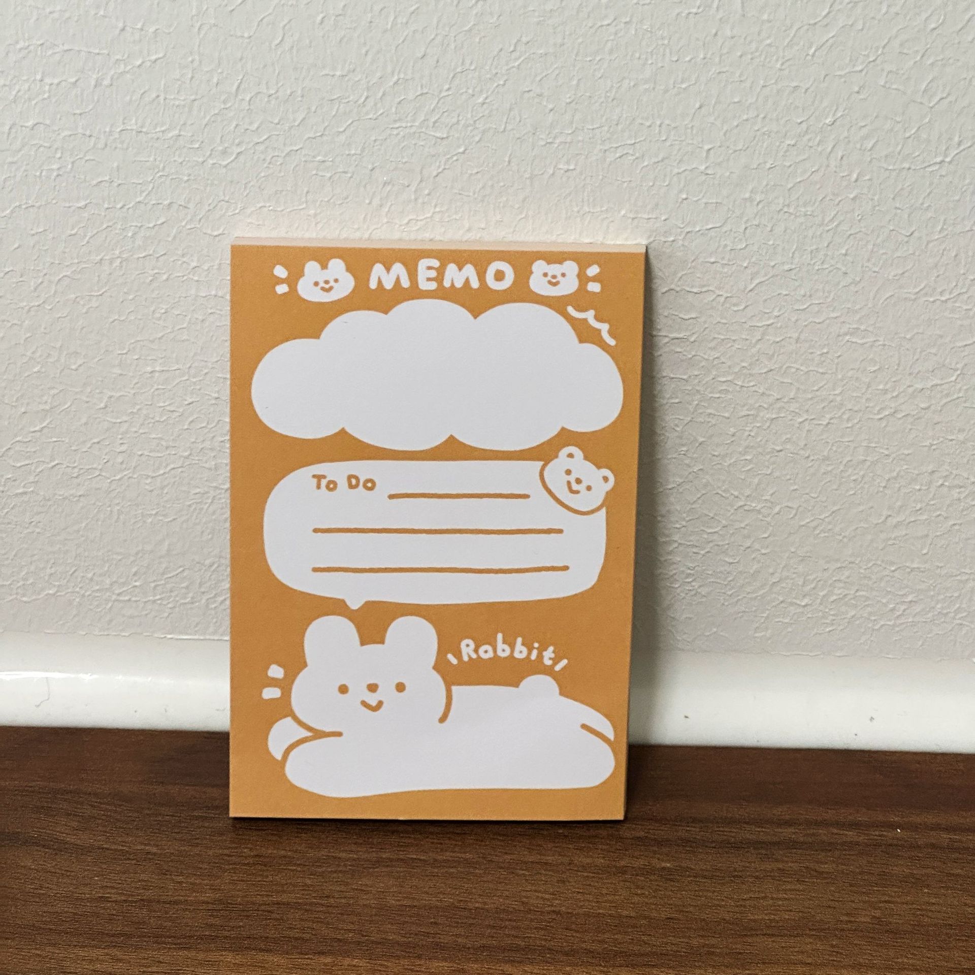 노란색