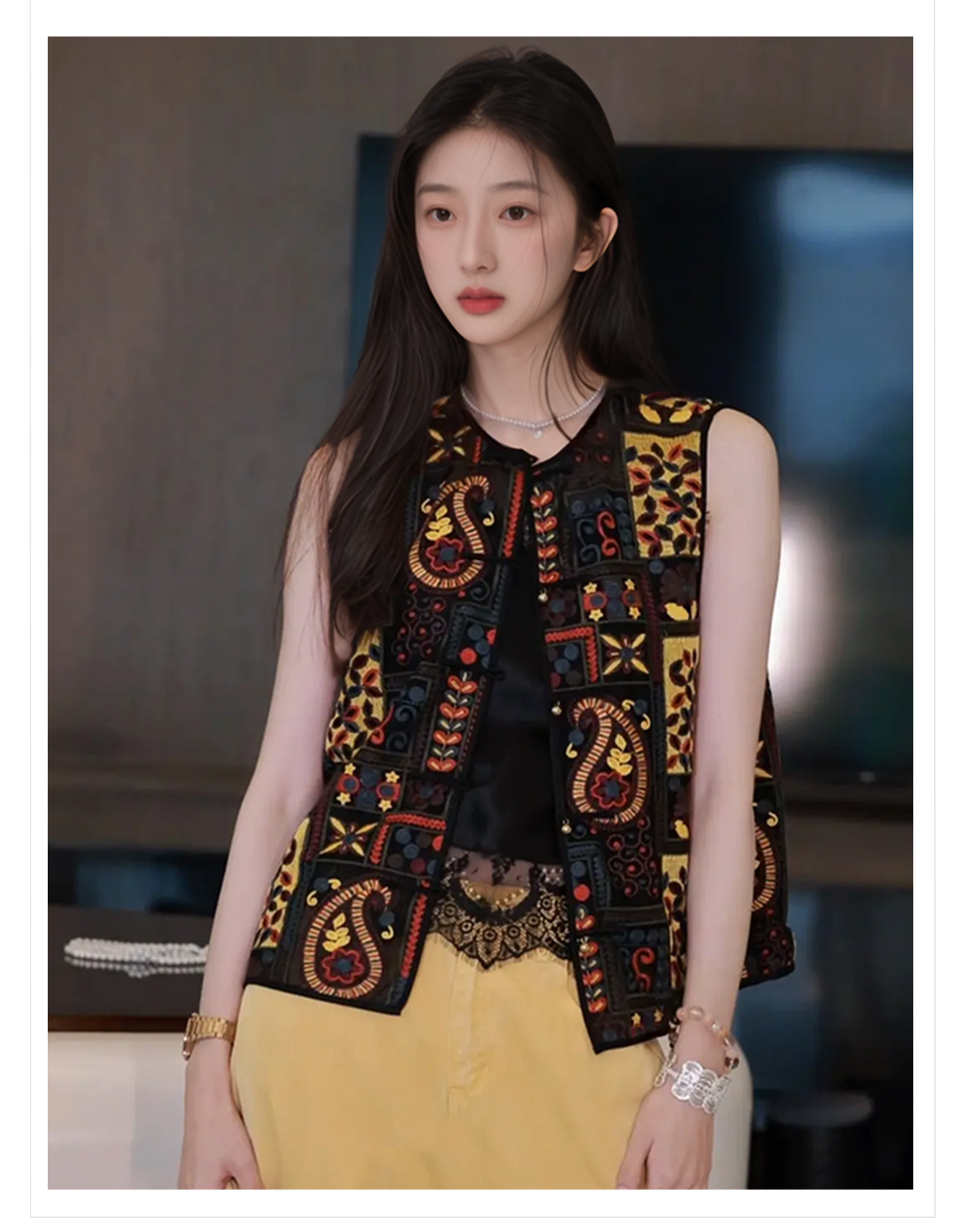 Áo gile nữ thêu họa tiết paisley phối màu cổ điển — Đen cổ điển chi tiết 2
