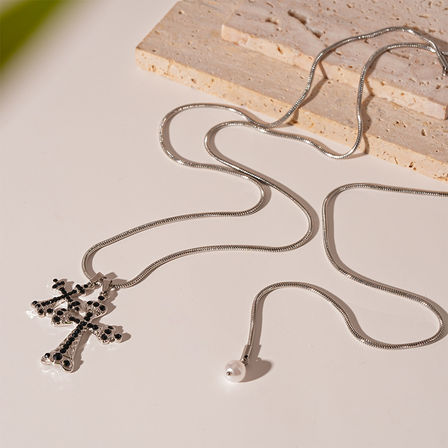 38g Weight Alloy Pendant Material Pendant Necklace Classification Alloy, Leather Rope Chain Material snake chain Chain Type 1 Piece Quantity Holiday, Daily, Selfie Occasion Alloy Material Geometric Pattern Women's Gender Plating Design Simple Style Style Simple Style Geometric Alloy Snake Chain Pendant Necklaces Wholesale 14