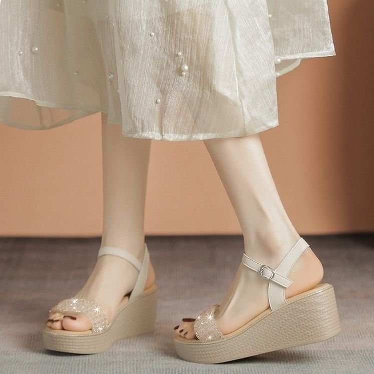 2026 verano nuevo estilo versátil muffin zapatos de estilo ligero zapatos de mujer