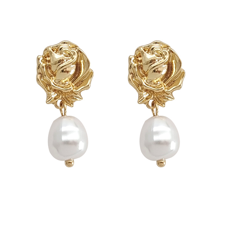 Fashion Flower Imitation Pearl Alloy Patchwork Earrings display picture 4