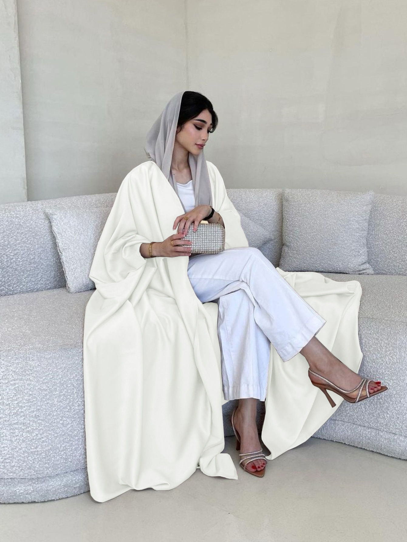 2026 Spring/Summer New Middle Eastern Style Robe Coat, Fashionable Elegant, Soft And Lightly Draped Batwing Sleeve_ecoleips.com