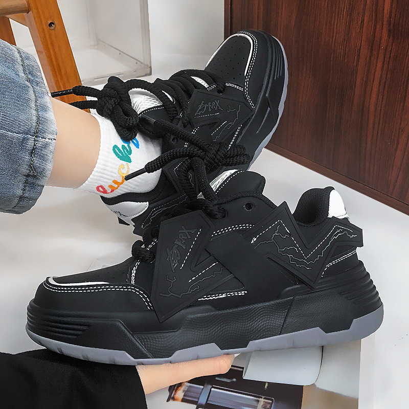 New Couple's Bread Shoes for Men and Women, Versatile Fashion, National Trend, Niche Casual Running Shoes, Thick Sole, Height Increasing, Student Shoes