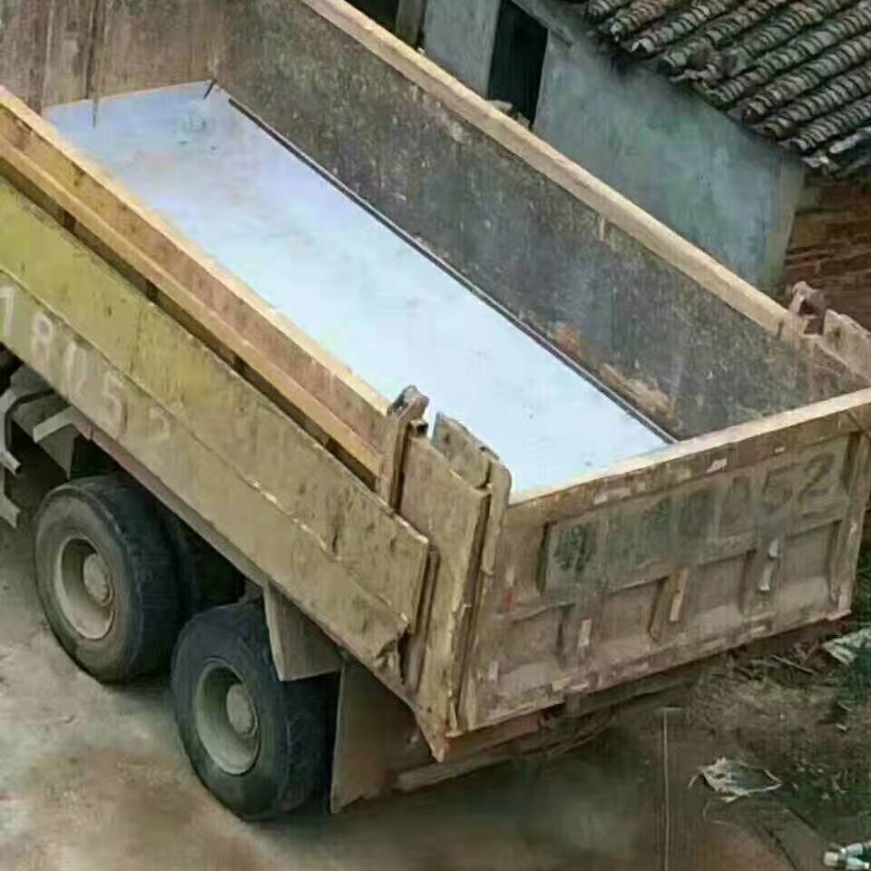 辽宁聚乙烯板 自卸车车厢底板 耐磨车厢滑板翻斗车底皮子厂家供应