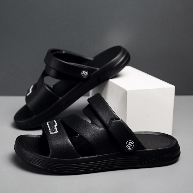Zapatillas premium 2025 nuevos niños verano nuevo estilo ropa exterior antideslizante zapatillas de playa para el hogar interior