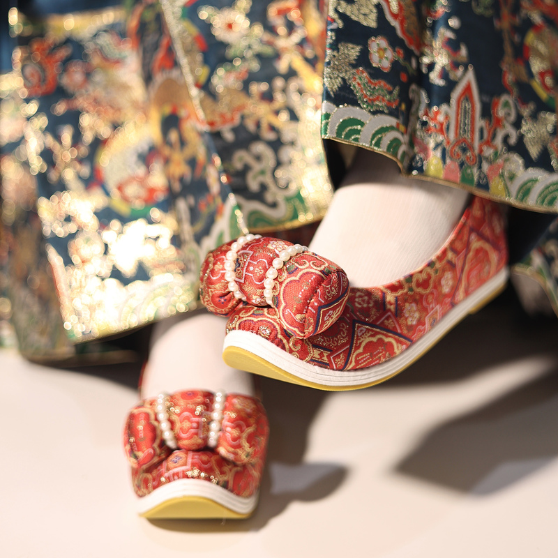 Hanfu Shoes in Jiangnan Zhu-Style Design, Palace Lantern Thousand-Layer Sole, Small Pillow Flat-Heeled Cloth Shoes, Cloud-Toe Shoes