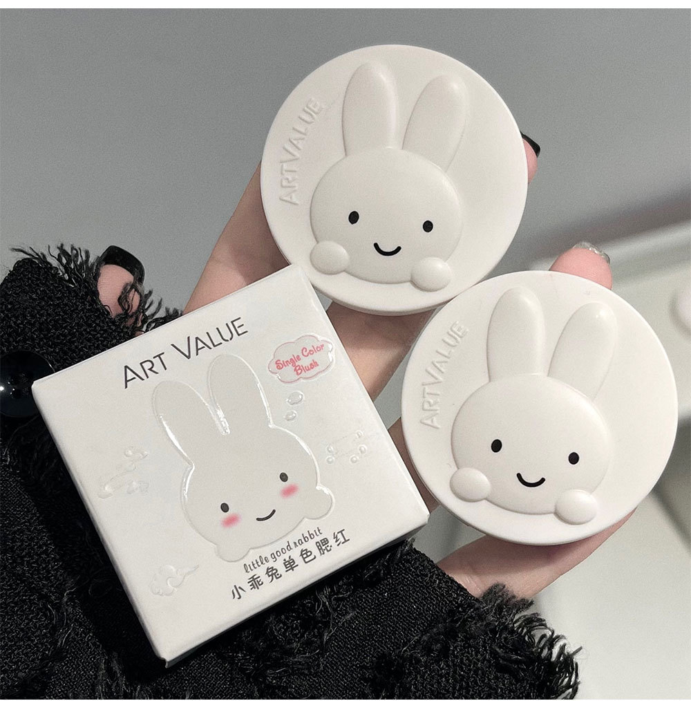 Little Good Rabbit single-color blush available in four colors, affordable light makeup cosmetics, student low-saturation makeup wholesale and consignment undefined
