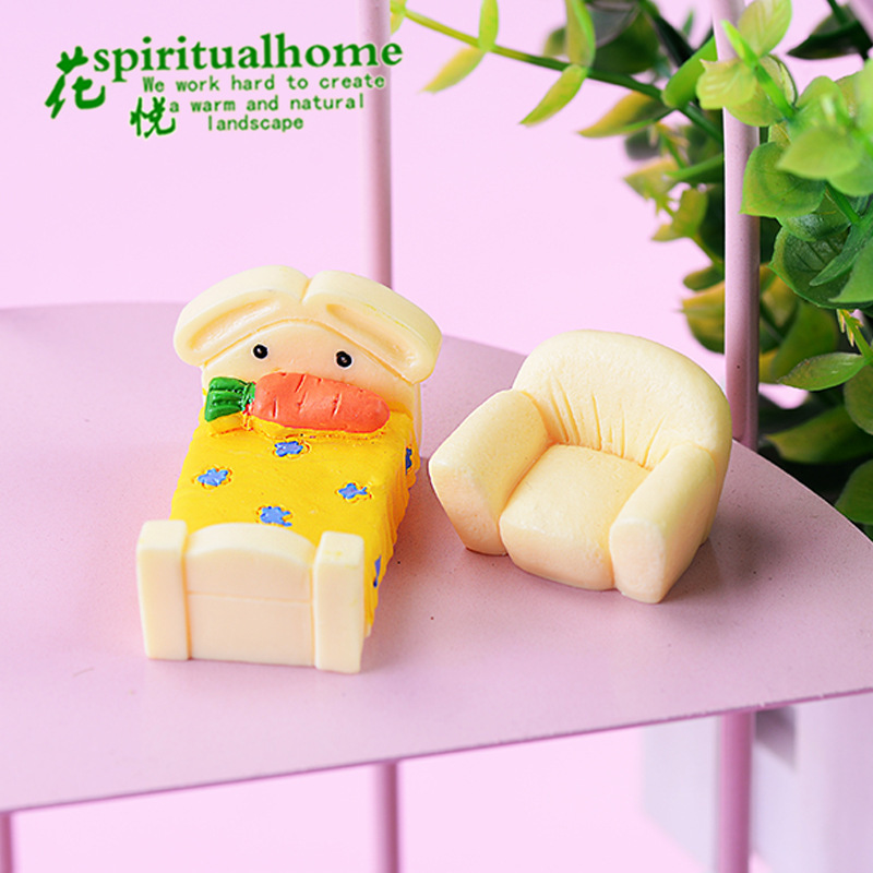 Radish Small Bed Moss Fleshy Micro Landscape Ecological Bottle Accessories Decoration Small Ornaments Resin Craft DIY Material