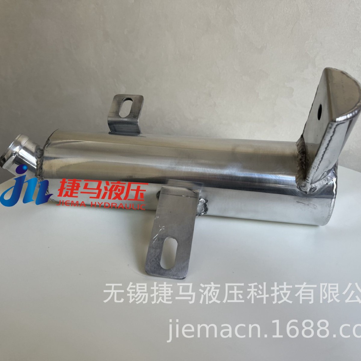 铝制冷却液壶汽车改装1.6L副水箱方形圆形冷却水壶 铝散热透气壶