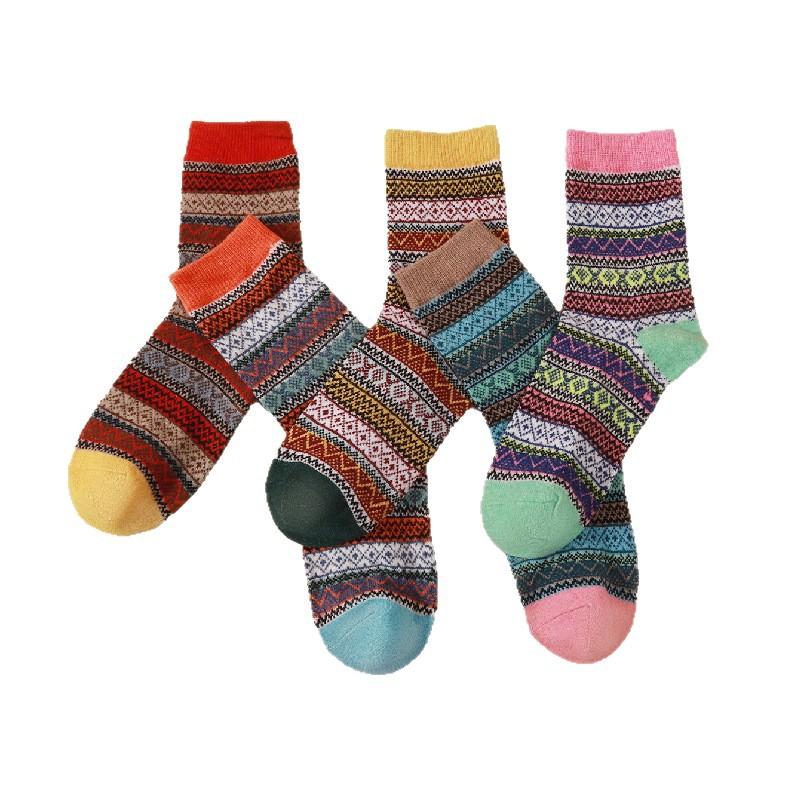 5 pares de mujeres de estilo étnico, otoño e invierno, diseño grueso, calcetines de madre, calcetines de estilo occidental, calcetines de punto grueso de invierno