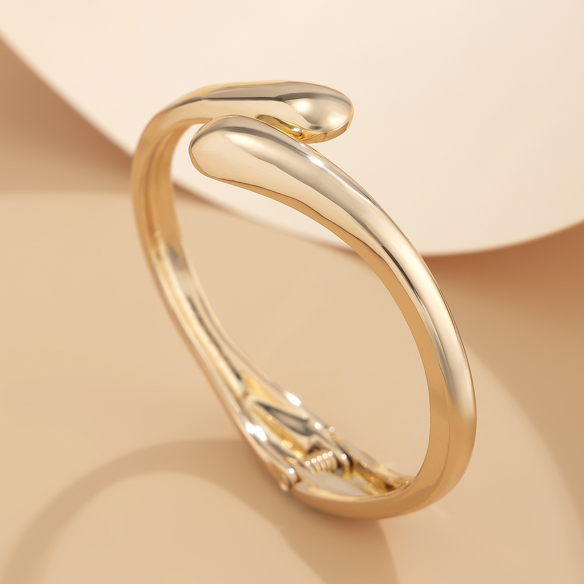 32g Weight Bangle Classification Alloy Chain Material Street Occasion Alloy Material Geometric Pattern Women's Gender Plating Design Exaggerated Style Exaggerated Geometric Alloy Bangles Wholesale 11