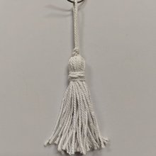 厂家直定2MM*5.5+10CM白色棉绳抱枕流苏吊穗有多色可选尺寸可调