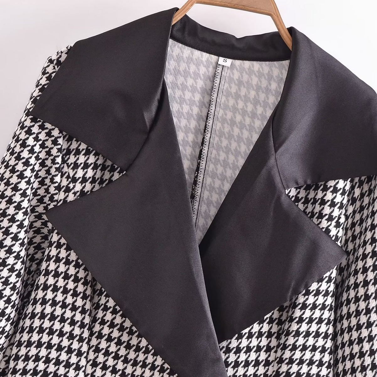Autumn winter new British style lapel with black white checkered temperament, casual and versatile, medium to long_voghion.com