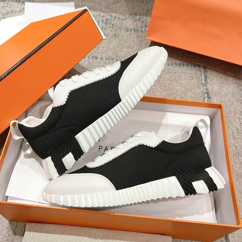 2026 Spring and Autumn New Couple Style H Brand Fashion Casual Shoes Unisex Versatile White Sneakers Panda Running Sports Shoes