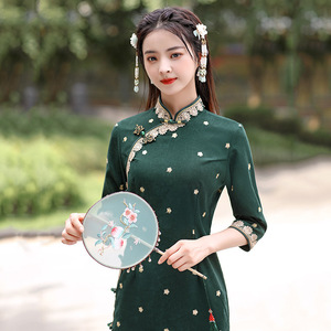 Women dark green lace chinese dress oriental qipao dress Cheongsam dress for lady mid-length twill floret host singer miss etiquette evening party dress