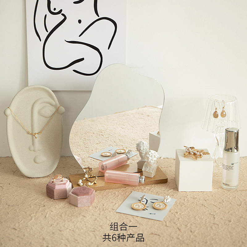 조합 I (석고 6 개 포함)