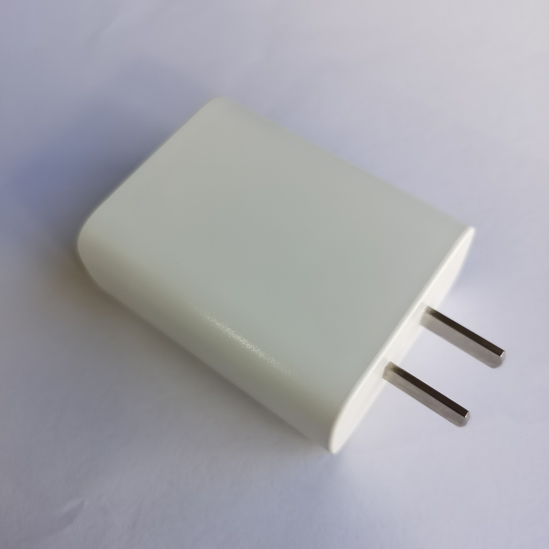 磨砂面X30单口中美规旅充充电器外壳 电源适配器塑胶 充电器套料