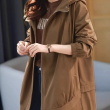 时尚中长款外套休闲女风衣25年春秋季新款宽松大码连帽冲锋衣