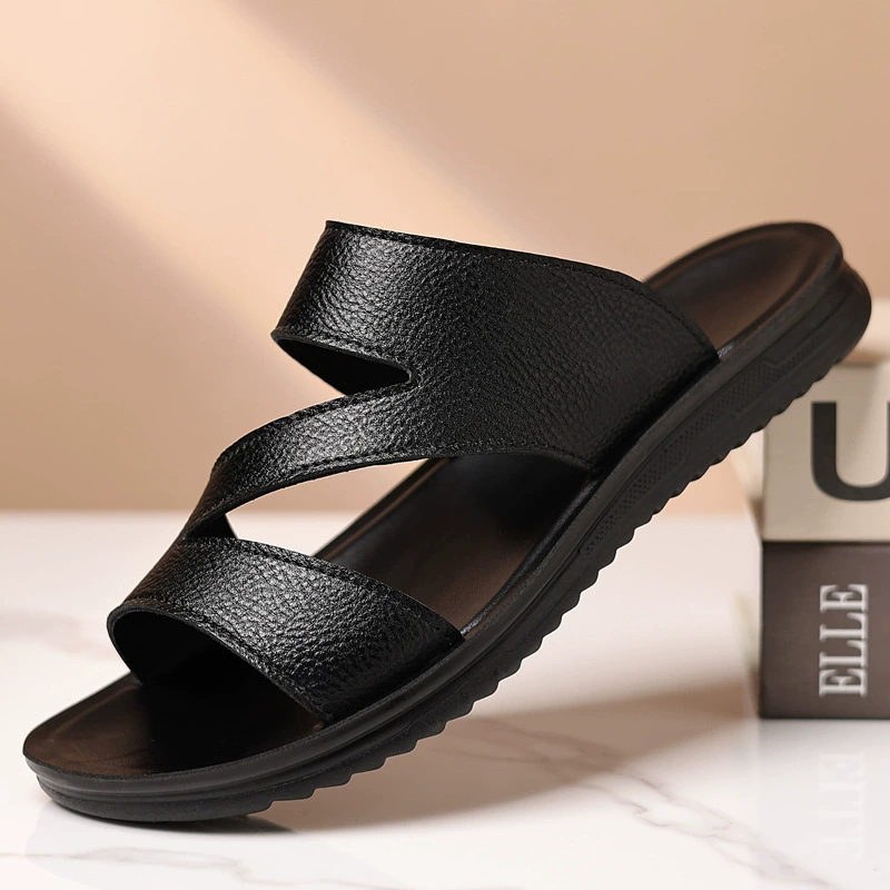 Мужские тапочки для летней верхней одежды, мужские тапочки на мягкой подошве, кожаные сандалии с дезодорантом, легкая нескользящая пляжная обувь, тапочки на плоской подошве.