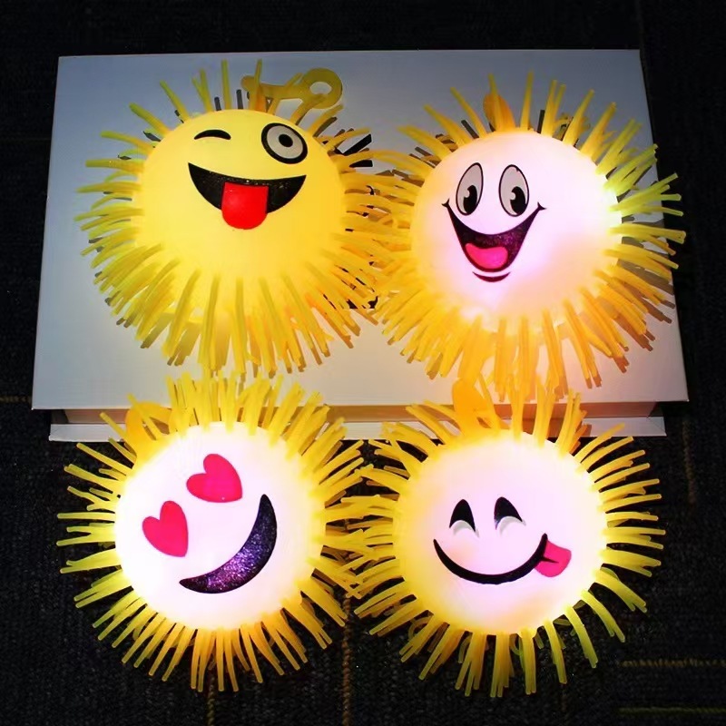 반짝이는 웃는 모피 공