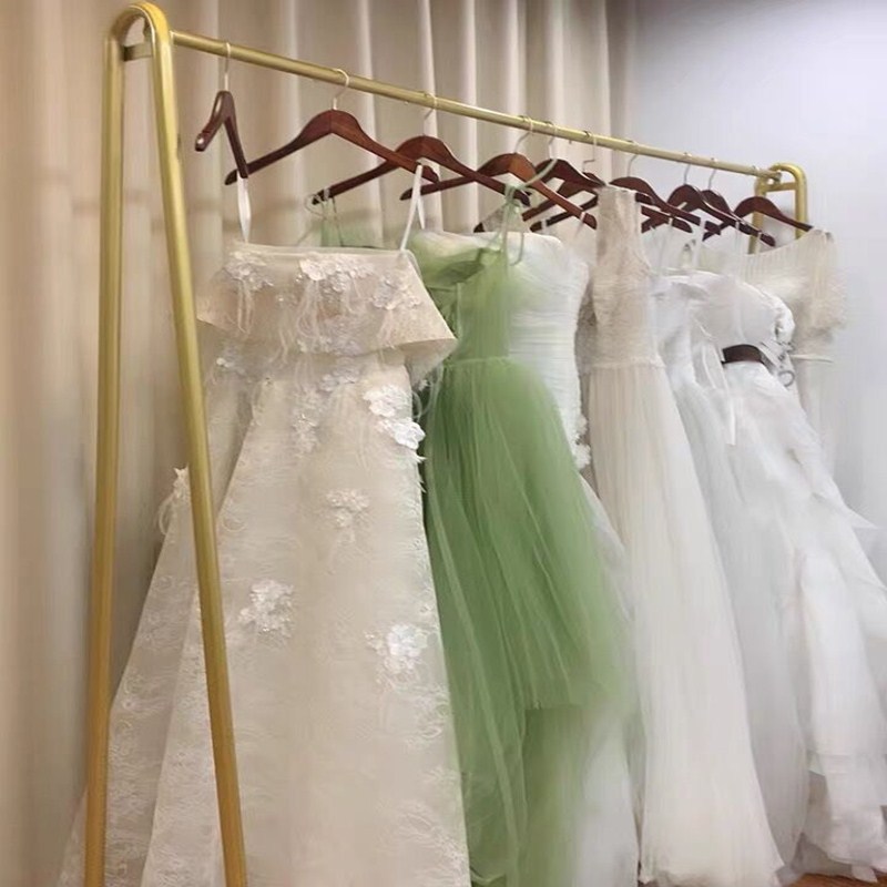 欧式铁艺婚纱店高档礼服旗袍展示架落地金色挂衣服架影楼专用货架