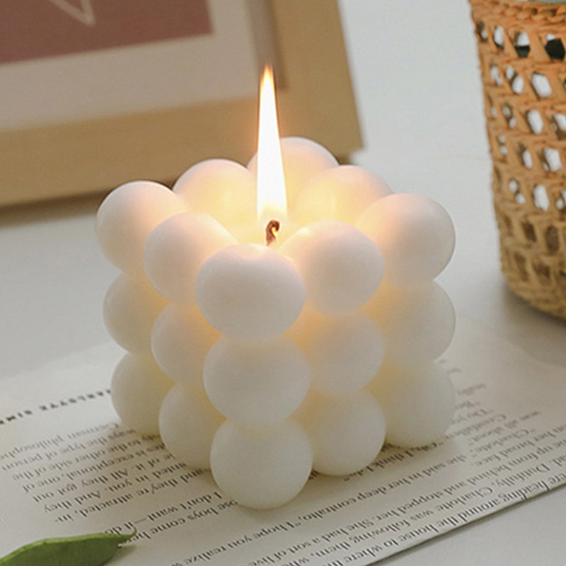 Cubo transfronterizo de aromaterapia vela al por mayor hogar simple decoración ins viento neto burbuja roja forma regalo de mano fragancia