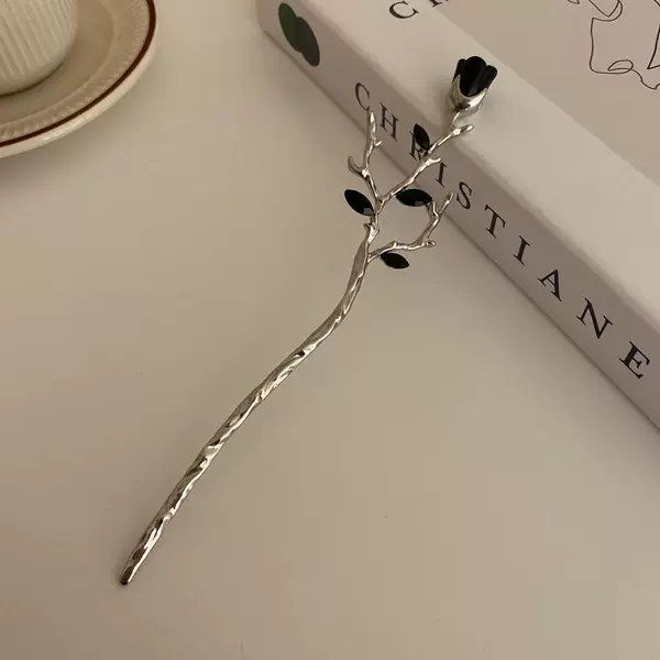 Black Chinese hairpin