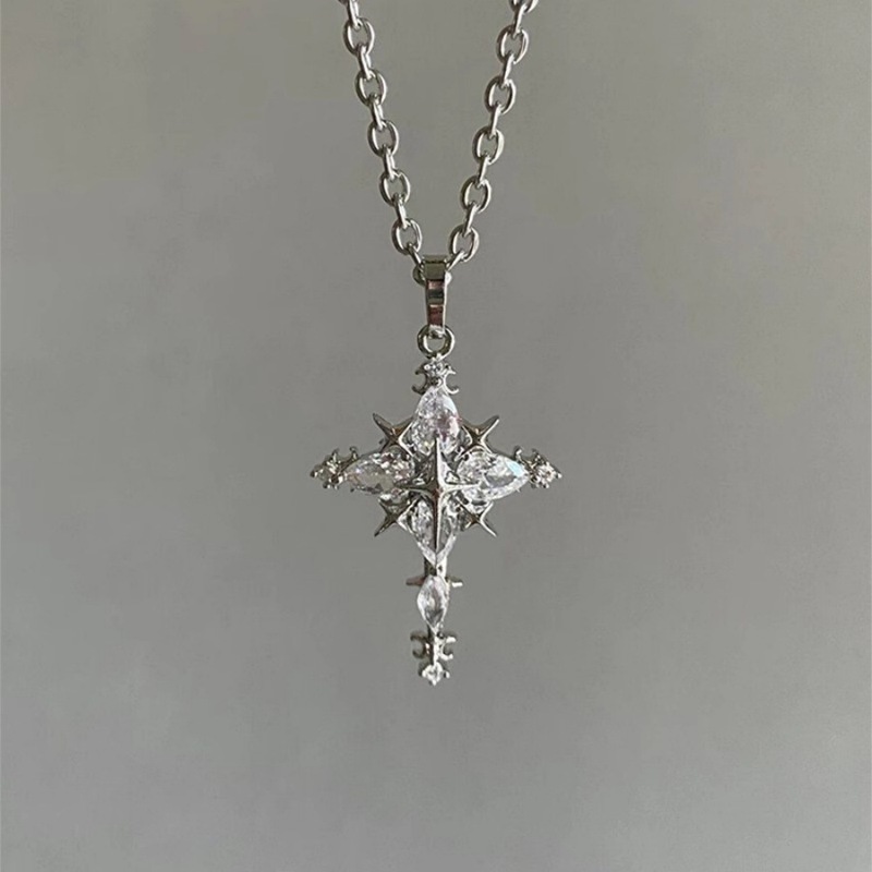 甘くてクールな四芒星クロスジルコンネックレス、女性用、クールなレトロな個性ニッチデザイン、多用途な鎖骨チェーン|undefined