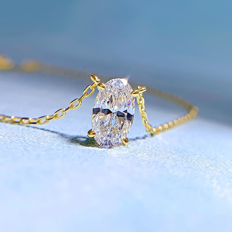 Élégant Glamour Ovale Argent Sterling Incruster Diamant À Haute Teneur En Carbone Pendentif display picture 5