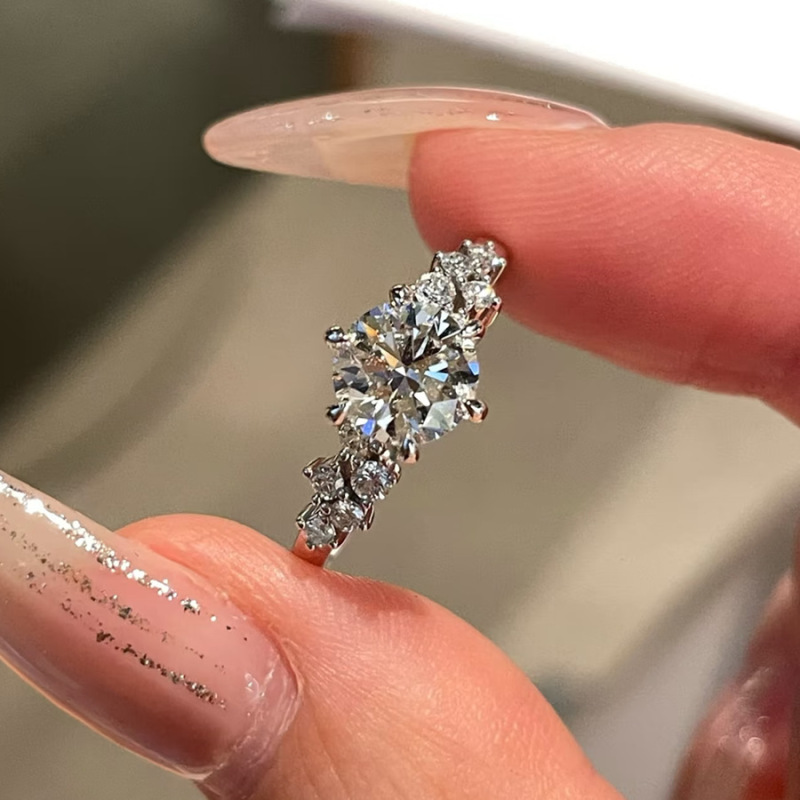 Trendy Instagram Small 1 Carat Moissanite Berlin Love Letter Ring Niche Design Adjustable Diamond Women's Ring