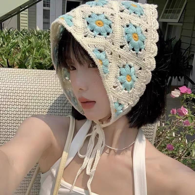 Hollow-Out Knitted Floral Triangle Scarf Headscarf, Forest-Style Girl Sunshade Hairband, Pastoral Style Seaside Photo Shoot Headwear