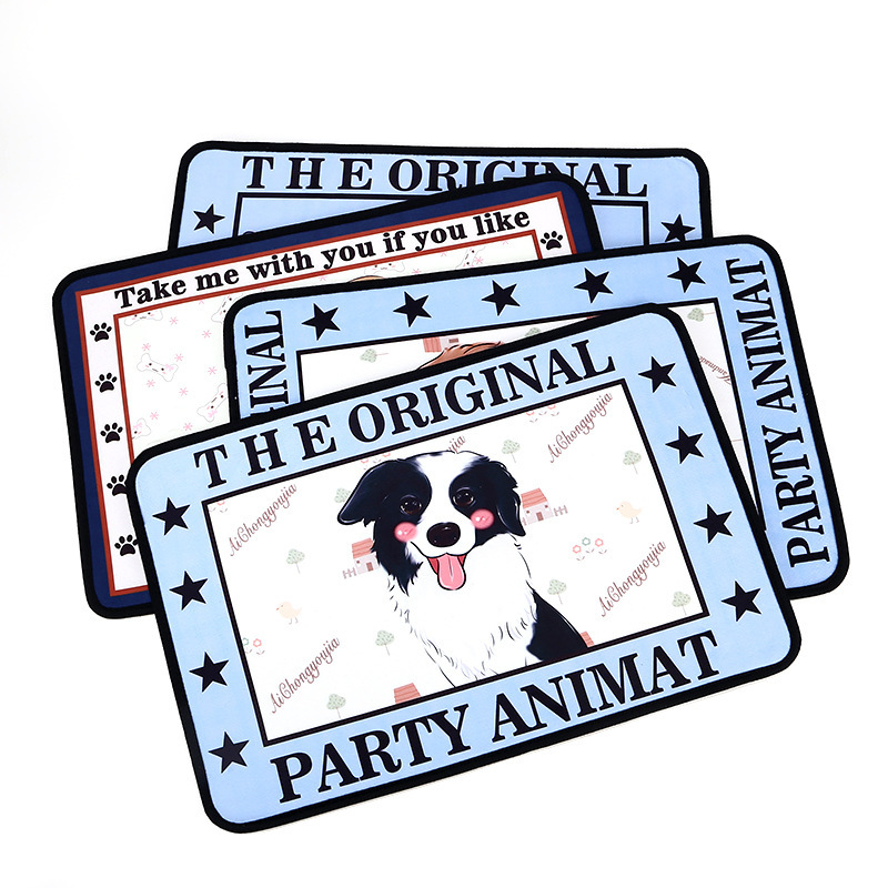 Suministros para mascotas nueva mascota estera de felpa de dibujos animados cuatro estaciones disponibles perro Cojín cuadrado antideslizante estera del perro