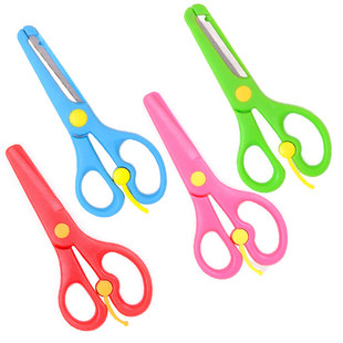 Children's Manual Scissors Are Labor-Saving, Reboundable, Safe and Do Not Hurt Hands. All-Plastic Plastic-Edged Wholesale Paper-Cutting Scissors
