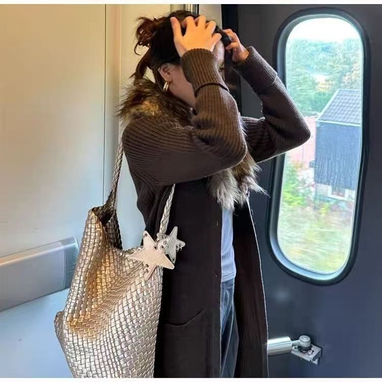 枪枪同款香槟色编织纹托特包包女大容量大包感手提单肩水桶包|undefined