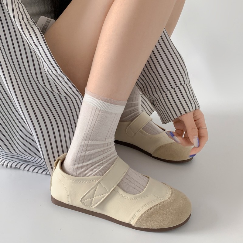ファッショナブルで軽量なフレンチレトロフラットソールの女性用靴、2025年新作夏スタイル、スカート付きソフトソールメリージェーンシューズ|undefined
