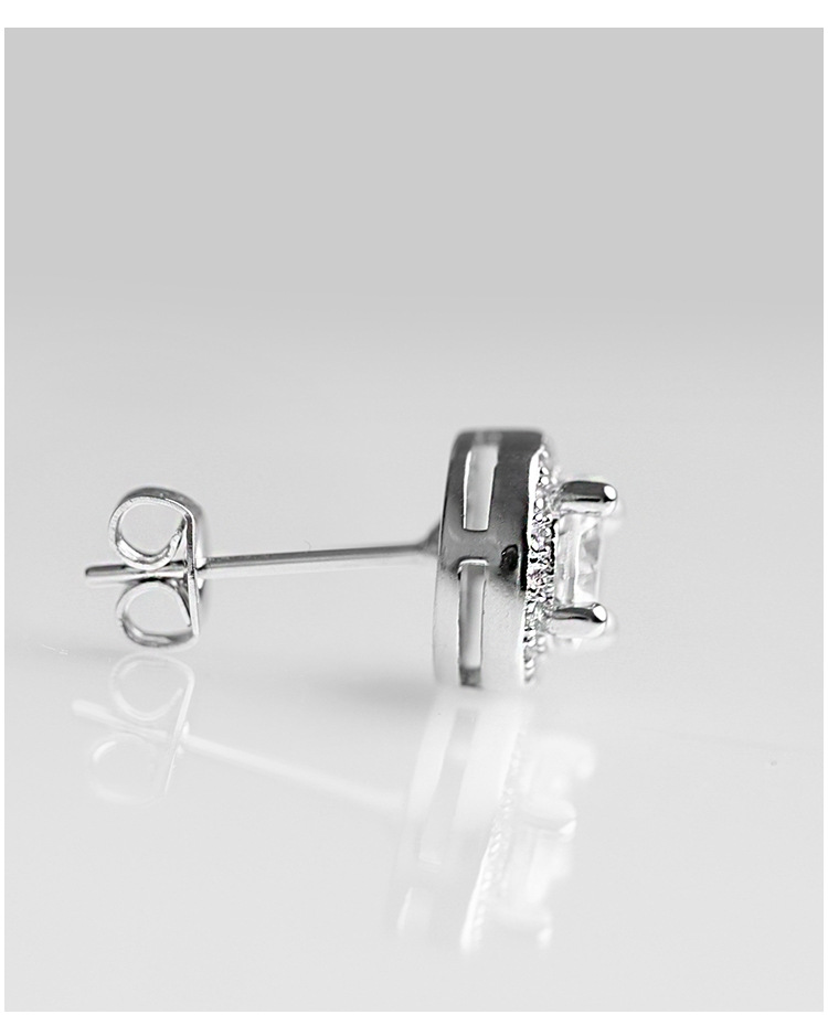 1 Pair Hip-hop Solid Color Plating Inlay Copper Artificial Diamond Ear Studs display picture 2