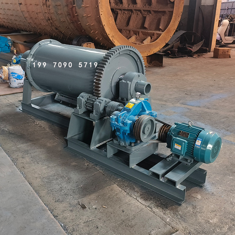 氧化铝氮化硅碳化硅陶瓷粉末小型连续式600*1200球磨机湿式研磨机