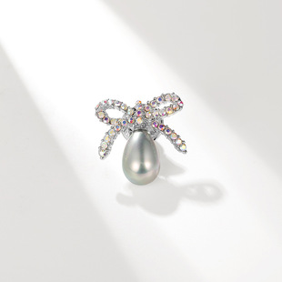 Dili Snow Live Welfare Jewelry High-grade Pearl Bow Full Diamond Collar Pin Small Pin Yiwu Factory Wholesale