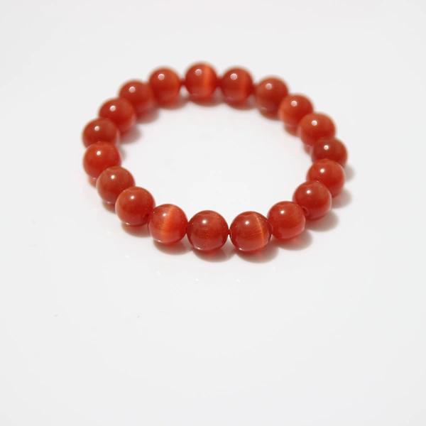 Red, cat's eye, 10mm, 25 gram