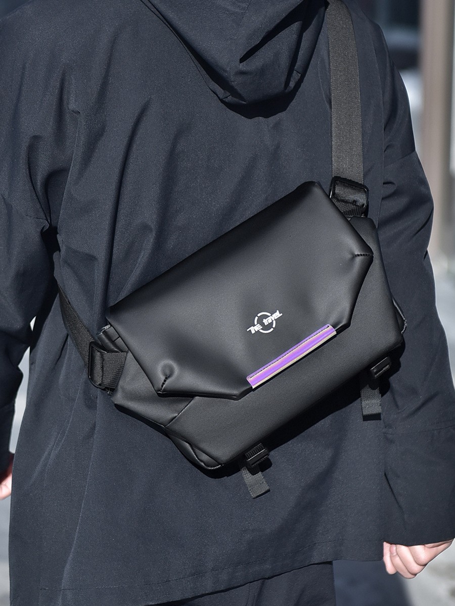 Mochila de montar para hombres, mochila de hombro, bolsa de correo, bolso de pecho, bolso de hombre, primavera 2026 nuevo