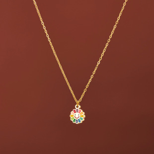 Ȥ���߲�ЦĘ̫ꖻ�����Ů�ʺ����տ��r��ָ�h�Ʒ���΢Ц��