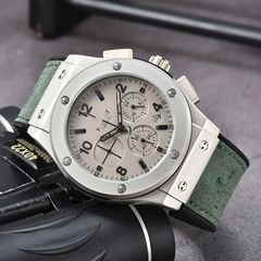 新しい工場直販 AliExpress 外国貿易ホットモデル Hengjia ラージディスク多機能ファッション腕時計