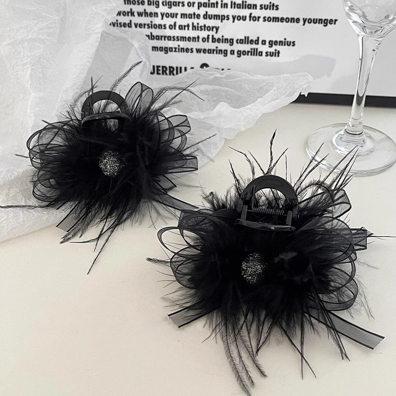 Clip de agarre de pluma grande, parte posterior de la cabeza, medio atado, horquilla para el cabello, otoño e invierno femenino, temperamento de alta calidad, clip de tiburón, tocado, horquilla