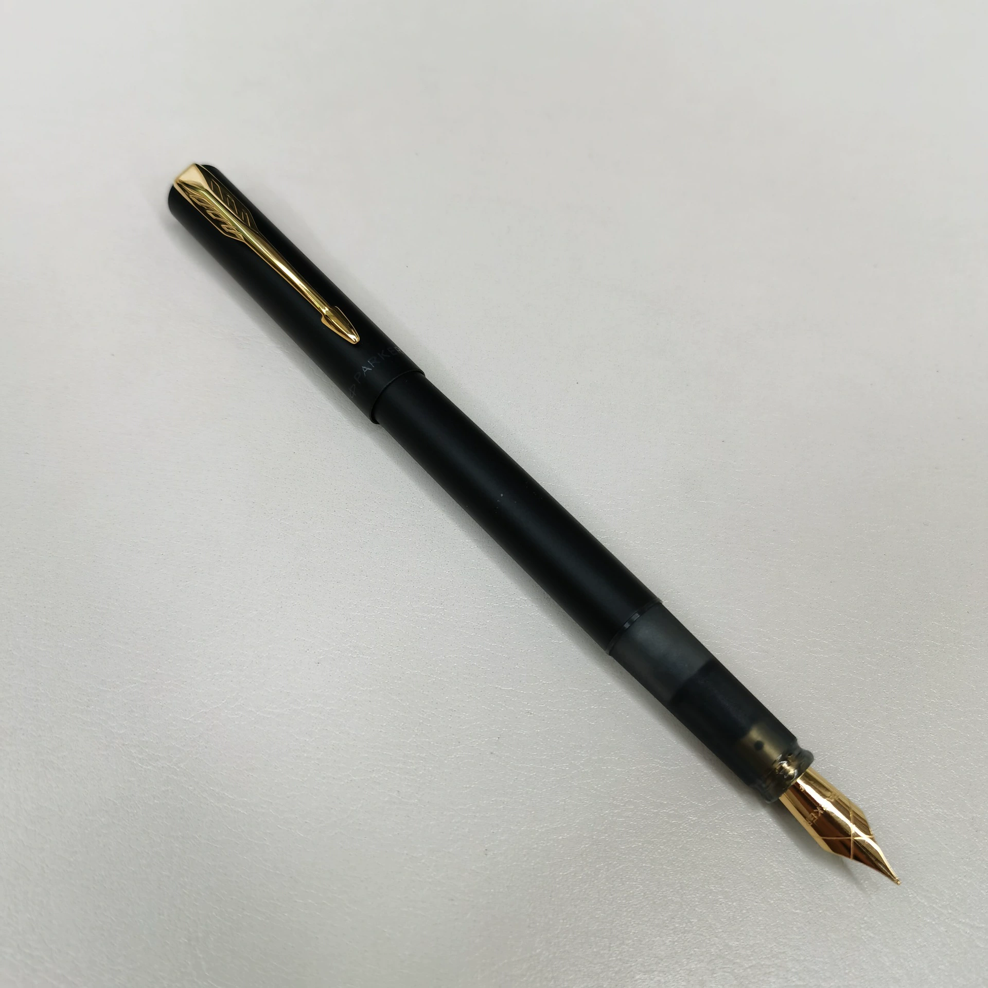 Ink for elementary school students, rollerball pen engraved, gift box, business version