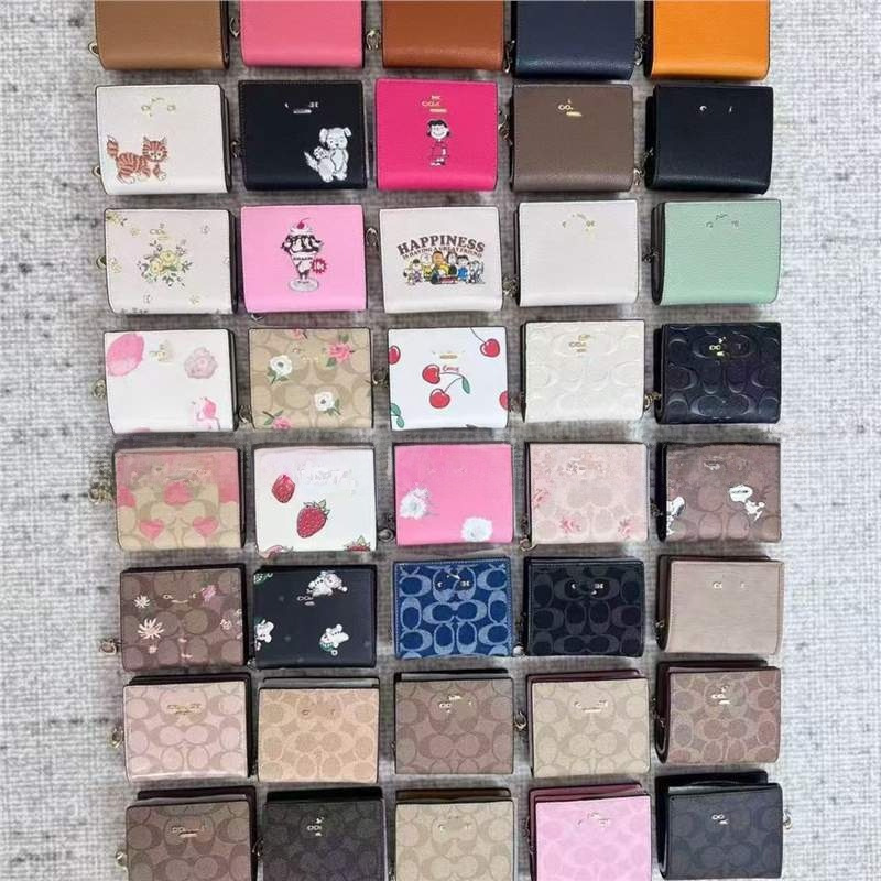 C Brand Women's New Short Zipper Wallet, Fashionable and Versatile Coin Purse, Available in Multiple Colors, Gift Box Packaging