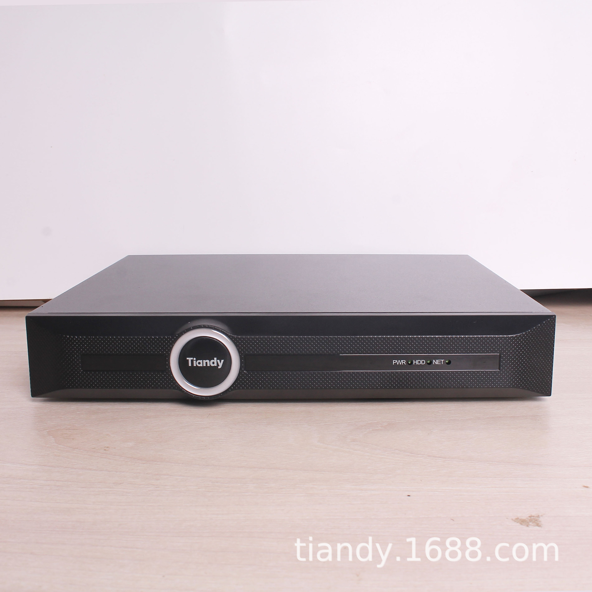 Tiandy天地伟业12路1盘位NVR手机远程网络摄像机录像机商用