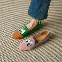 2025 春と秋の新作かわいい猫刺繍ソフトソール中国風ローヒールビーニーシューズ女性用