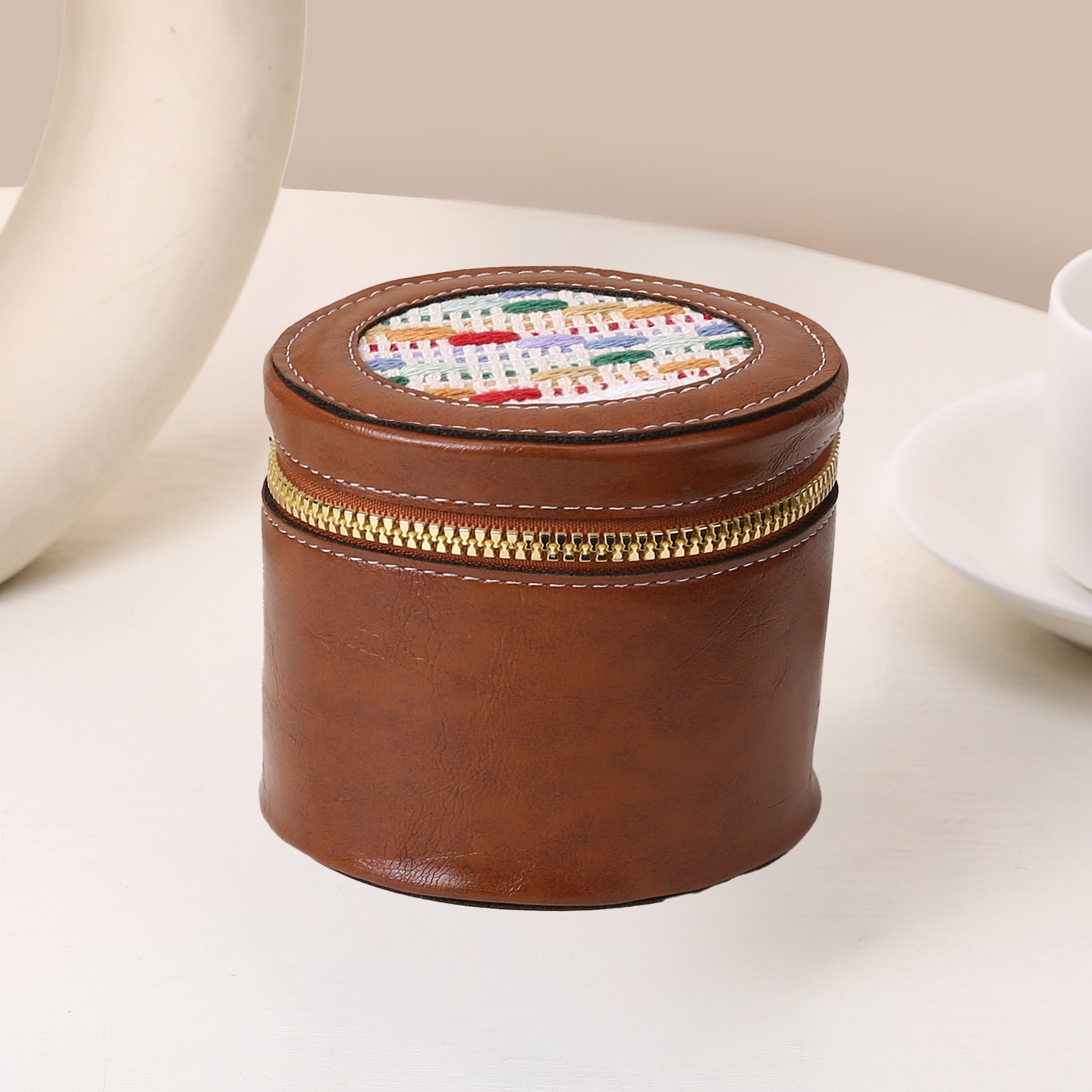 Bolsa de maquillaje de cuero retrógrado, bolso de cambio de lápiz labial, bolso de viaje portátil, barril de almacenamiento personalizado, mini bolso de cambio redondo