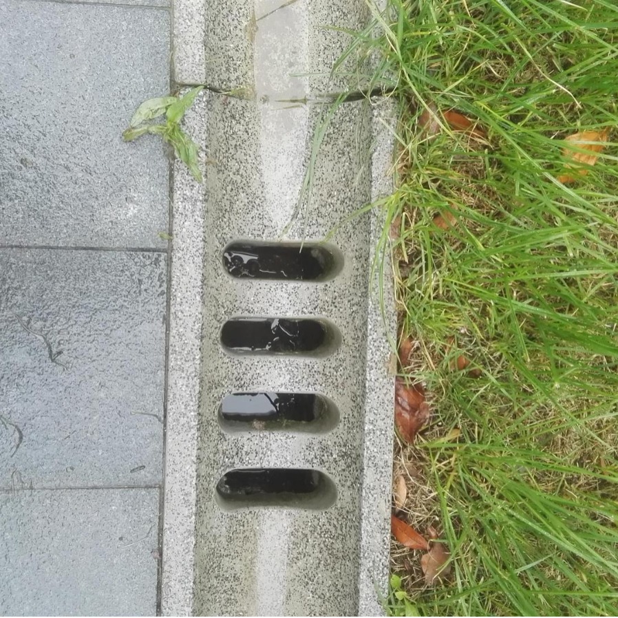 成品PC排水沟预制混凝土导流槽PC砖园路收水沟雨水篦子预制排水沟